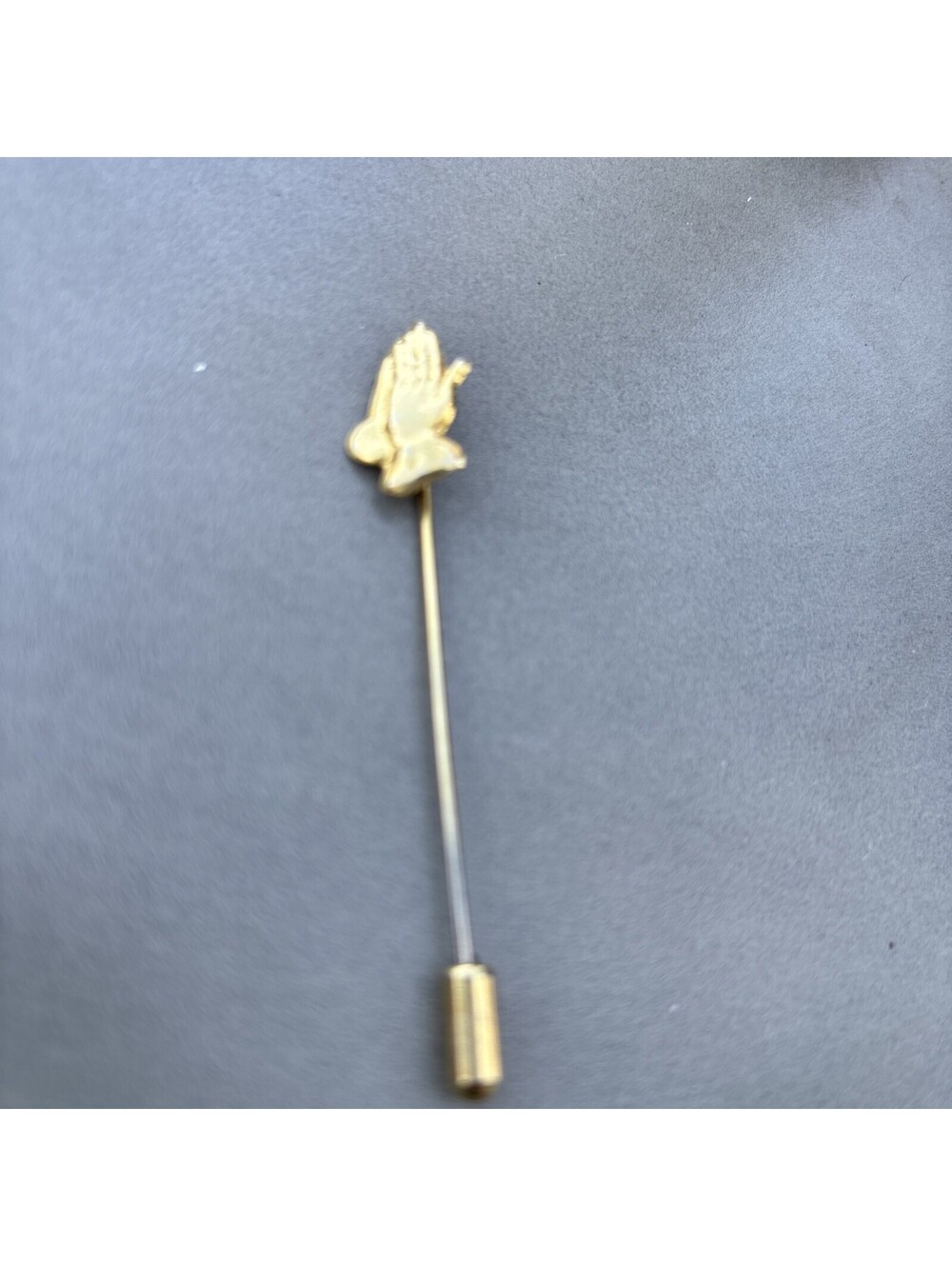 MCM Vintage Religious Praying Hands Jesus Stick Hat Lapel Pin Gold Tone